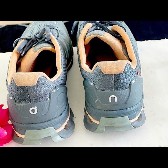 COPY - ON Cloudace Size 9 - Picture 4 of 4